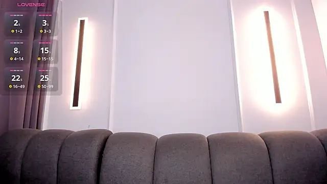 karol_white_'s cam snapshot