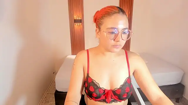 Mia8699's cam snapshot