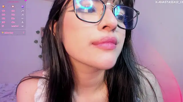 Anastasia1213's cam snapshot