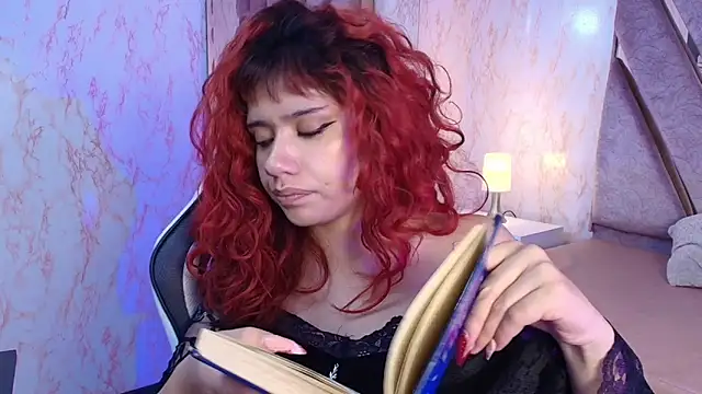 redd_pandaa's cam snapshot