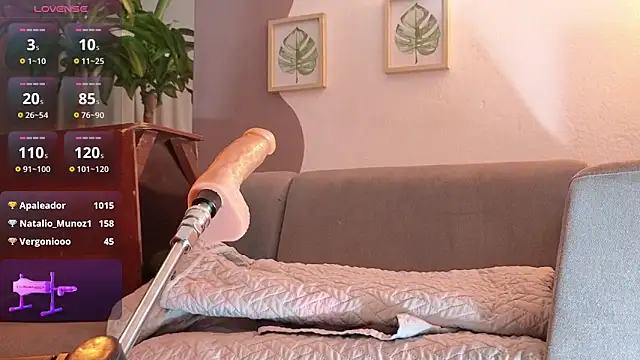 Saly_Moon1's cam snapshot