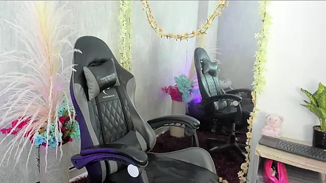 ValerySilva's cam snapshot