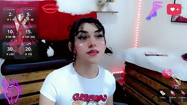 NathalialLooes live sex cam