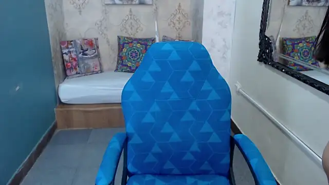 Natasha_Ferrec's cam snapshot