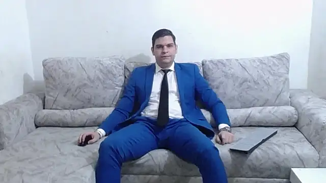 Victor_Maitland live sex cam