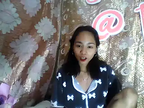 Asianpinay_Skinny1818's cam snapshot