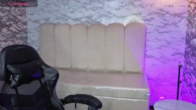 Evy_Luxx_v live sex cam