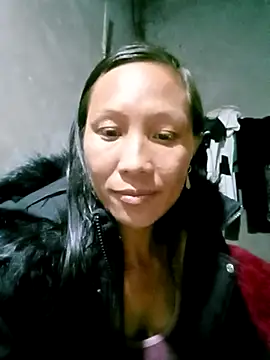 Diana-02 live sex cam