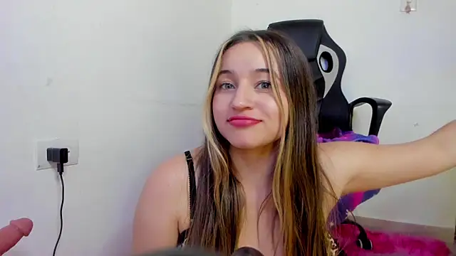 Sophie_spencer1's cam snapshot