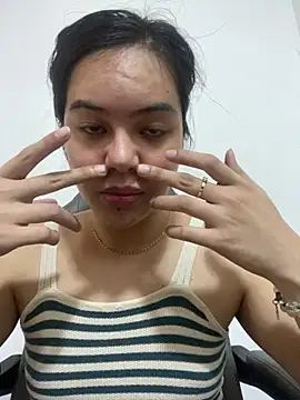 Hebefemme live sex cam