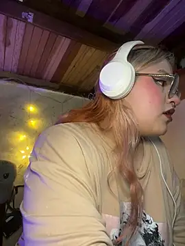 Sophia_Weest99 live sex cam