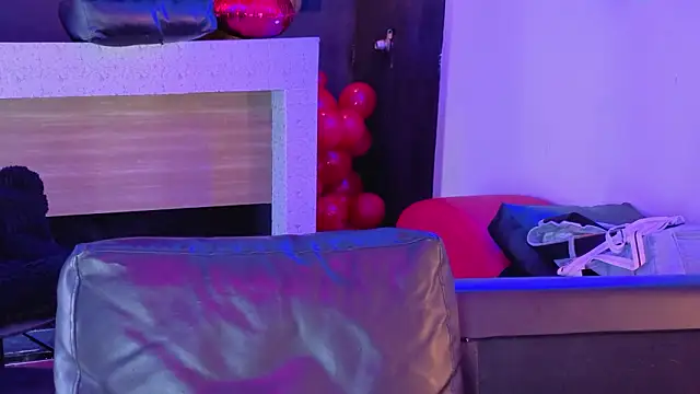 nova_salvatore live sex cam