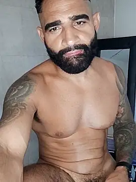 Lucius40's cam snapshot