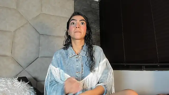 Liia_Leens's cam snapshot