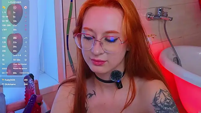 WICKEDEMBER's cam snapshot