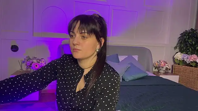 _SilkyShadow_'s cam snapshot