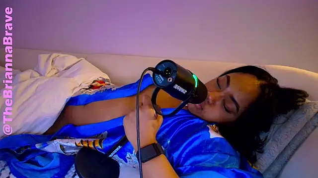 BriannaBrave's cam snapshot