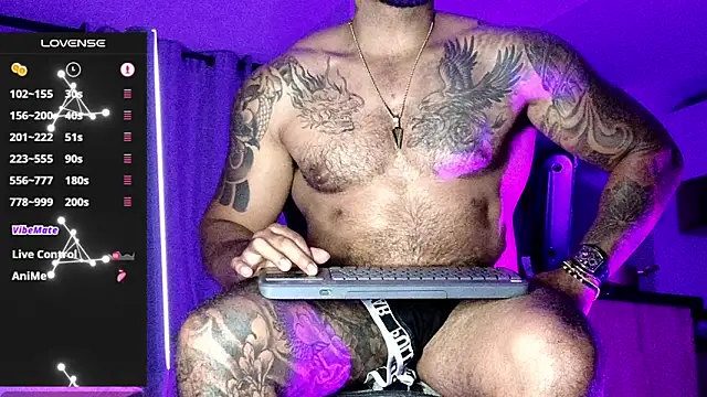 Max-prada live sex cam