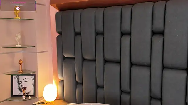 LisaMendez's cam snapshot