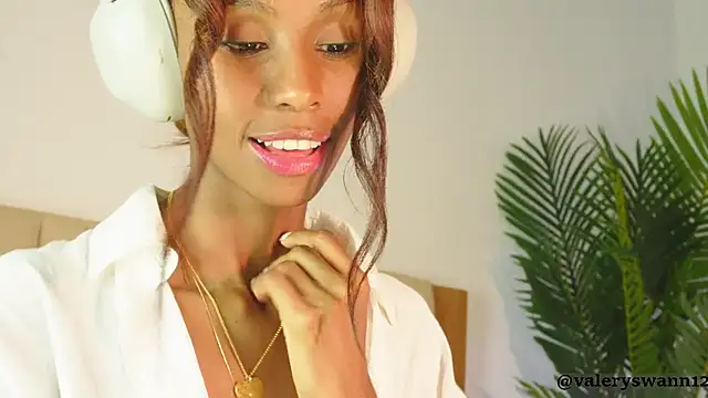 Valery_Swan1's cam snapshot