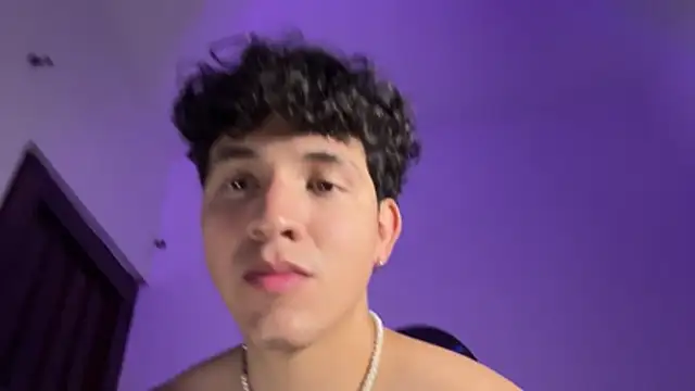 Aangelhot live sex cam