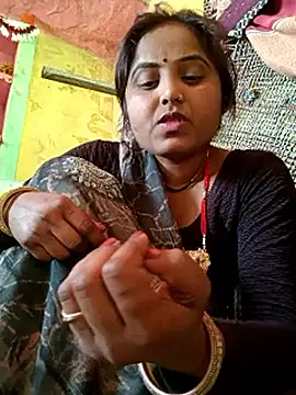 Pooja_hote's cam snapshot