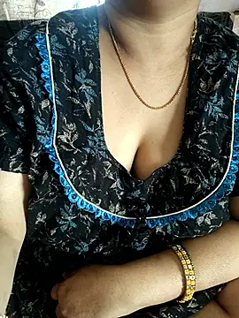 cutesana18 live sex cam