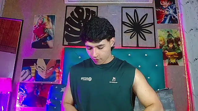 LiamAndrewzz live sex cam