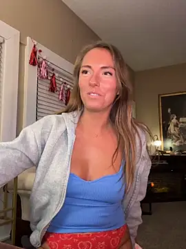 misspollypeach's cam snapshot