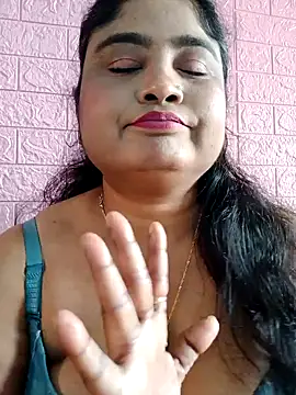 hornyriyanka's cam snapshot