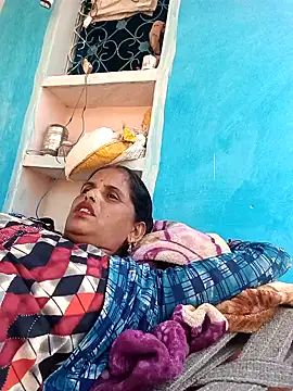 Manvi_hote's cam snapshot