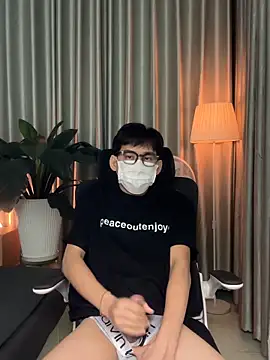 MinhTuanLive live sex cam