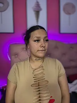 Miia__Taylor live sex cam