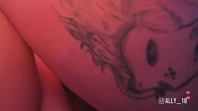 Ally_addams's cam snapshot