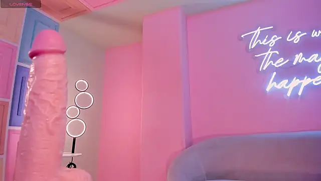 ZaraKafruni's cam snapshot