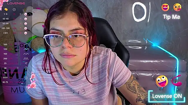 draviana_a_'s cam snapshot