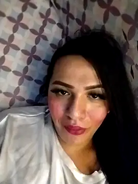 Yourbabyshane live sex cam