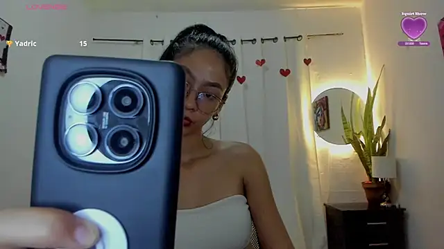 Sophie_sweett19's cam snapshot