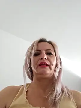 LadyTouch live sex cam