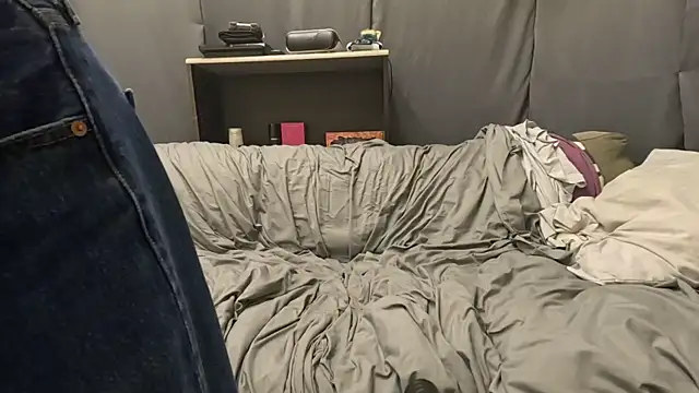 joeiandola's cam snapshot