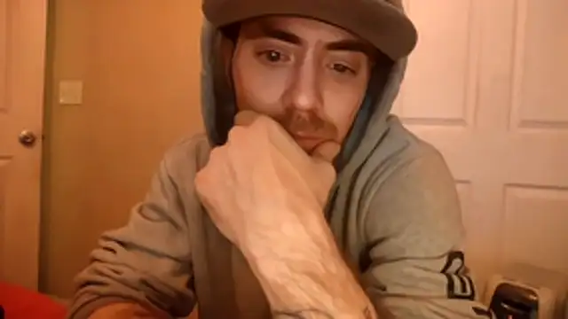 Huntzg23's cam snapshot