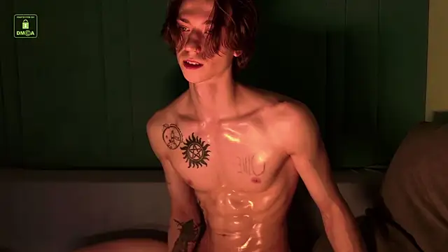 ares_pallini's cam snapshot