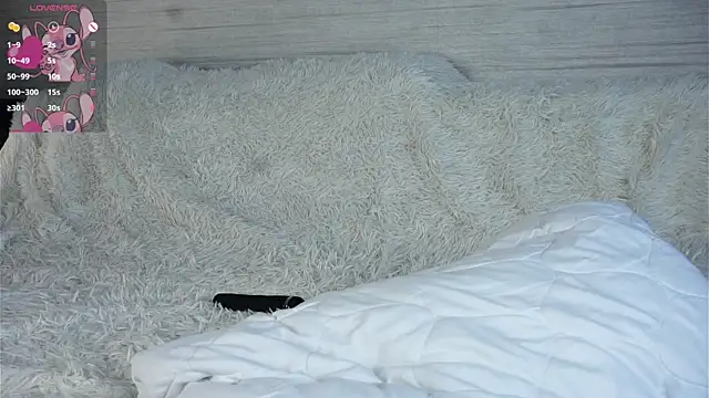 SolBurri live sex cam