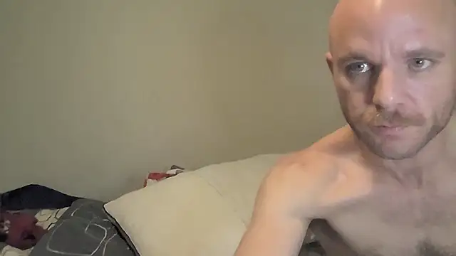 FrankieFuckMe's cam snapshot