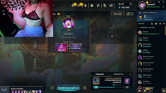 SpicyGirl77's cam snapshot