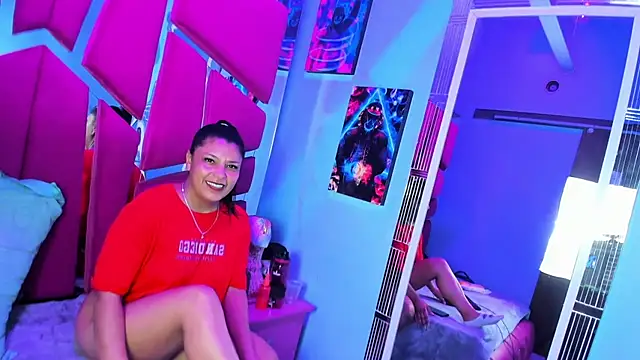 Carolina_Suarez_'s cam snapshot