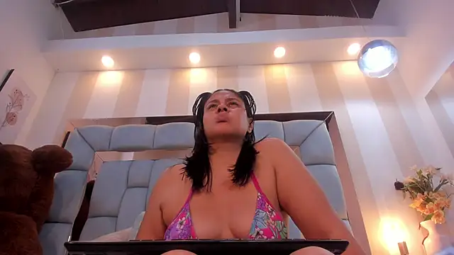 lissaharris's cam snapshot