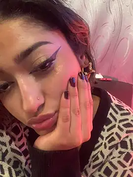 LilithMonette live sex cam