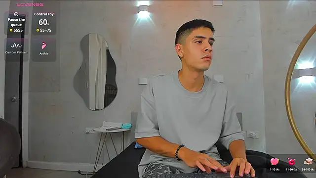 bastian_and_samantha's cam snapshot