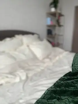 tina1your1's cam snapshot